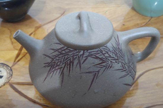 沖泡肉桂用紫砂壺還是蓋碗，武夷巖茶肉桂可以用紫砂壺沖泡嗎？