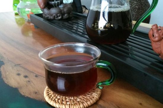 正常下一斤茶葉能喝多久，一個(gè)人一般一個(gè)月喝多少茶葉