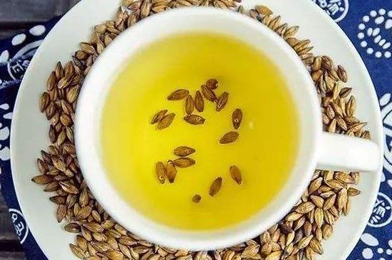 飯店喝的聞起很香的茶，餐館里的蕎麥茶還是大麥茶？