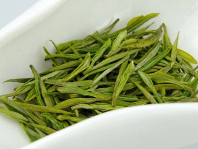 白茶顏色變黃還能喝嗎，發(fā)黃的白茶好不好？