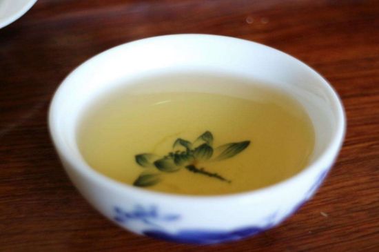 茉莉香精茶的鑒別方法，茉莉茶加香精怎樣識(shí)別？