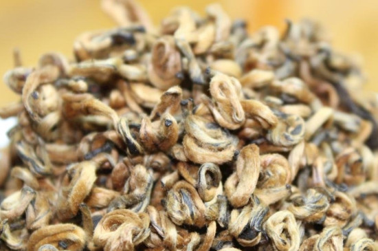 茶葉可以放冰箱嗎，茶需要放冰箱保存嗎