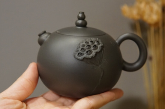 廣西欽州坭興陶可以泡多種茶嗎，坭興陶是一壺一茶嗎?