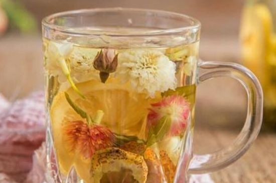 喝玫瑰花茶能祛斑嗎，玫瑰花茶有祛斑的功效嗎？