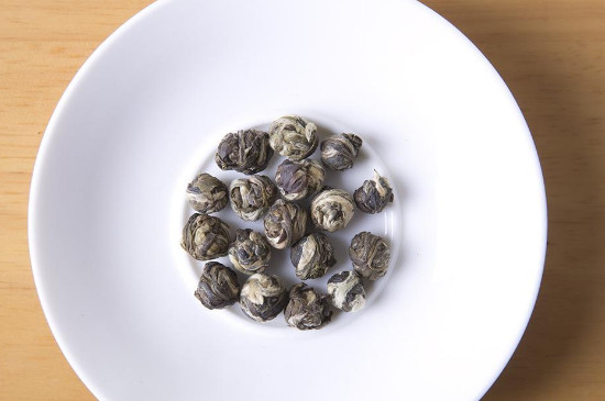 茉莉龍珠茶男人能喝嗎，男性夏季可以喝龍珠茶嗎