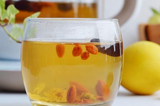 菊花茶的最佳搭配有哪幾樣，菊花茶和什么搭配喝效果好？