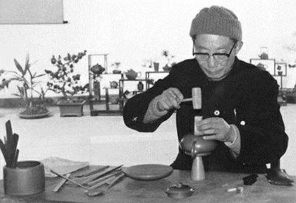 景舟八式紫砂壺圖片及名稱，經(jīng)典壺型顧景舟八式值多少錢？