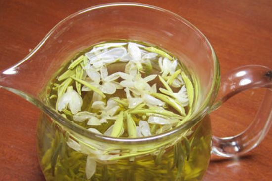 茉莉銀針屬于什么茶，茉莉銀針適合什么人喝？