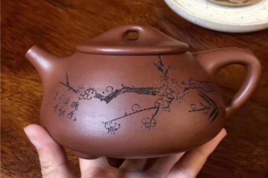 朱泥紫砂壺如何開(kāi)壺，朱泥壺日常泡茶養(yǎng)護(hù)
