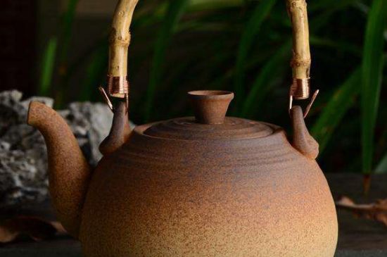 新買燒水陶壺如何開壺，燒水陶壺怎么開壺方法