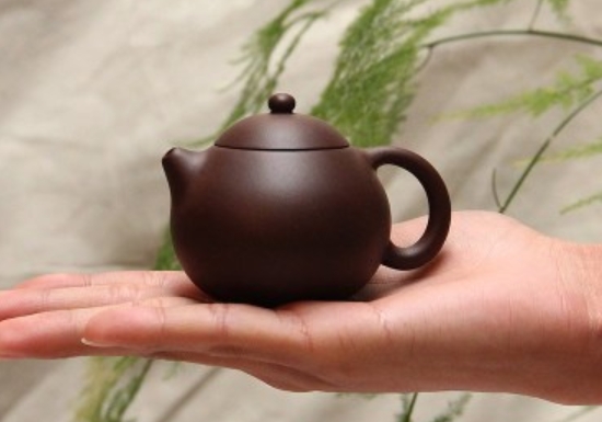 宜興紫砂壺四大經(jīng)典壺型叫什么，傳統(tǒng)紫砂四大名壺介紹