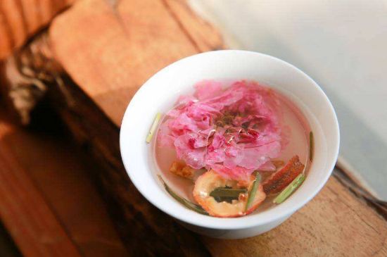 玫瑰花的最佳搭配，喝玫瑰花茶搭配什么喝好？