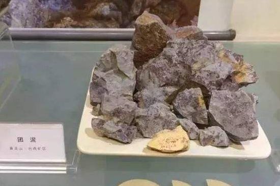 一把真正的本山綠泥壺最低多少錢，什么價(jià)格能買到本山綠泥紫砂壺？