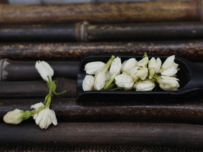 茉利花茶有什么功效作用，不適合什么人喝？