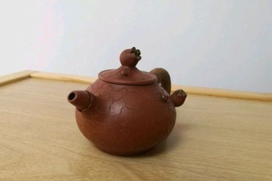朱泥紫砂壺如何開(kāi)壺，朱泥壺日常泡茶養(yǎng)護(hù)