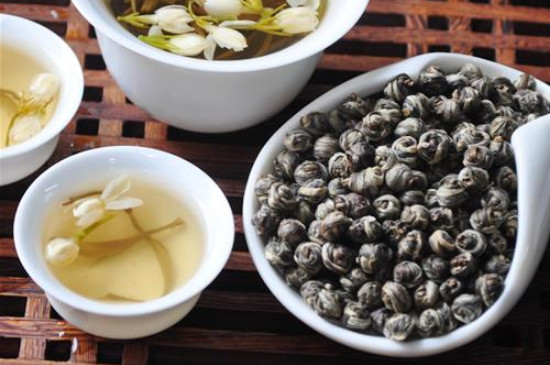 茉莉龍珠一次泡幾顆，茉莉龍珠一一杯放幾顆