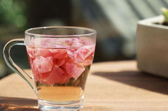 玫瑰花茶和什么搭配好，玫瑰花茶的搭配大全！