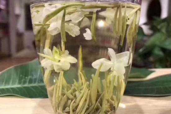 茉莉銀針適合什么人喝，茉莉銀針茶有什么功效