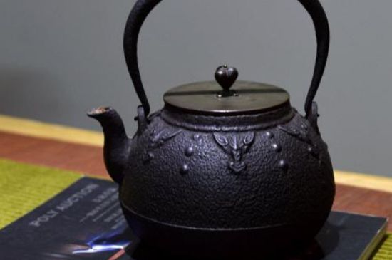 日本新鐵壺多少錢一個(gè)，如何選購鐵壺