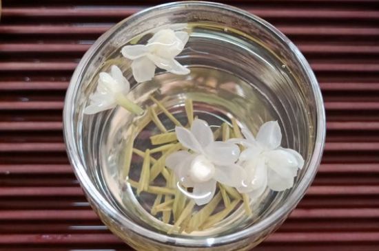 茉莉泡水禁忌，喝茉莉茶葉有什么禁忌