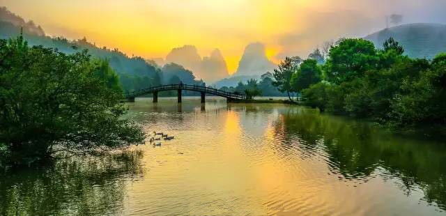 武夷山為什么盛產(chǎn)茶葉，武夷山茶為什么好喝？