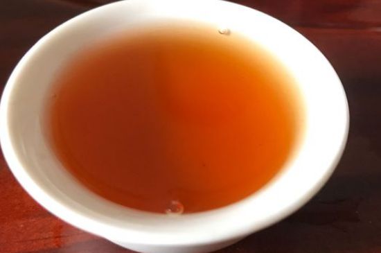 正山小種喝起來苦澀有點(diǎn)酸對嗎，正山小種發(fā)酸有害嗎