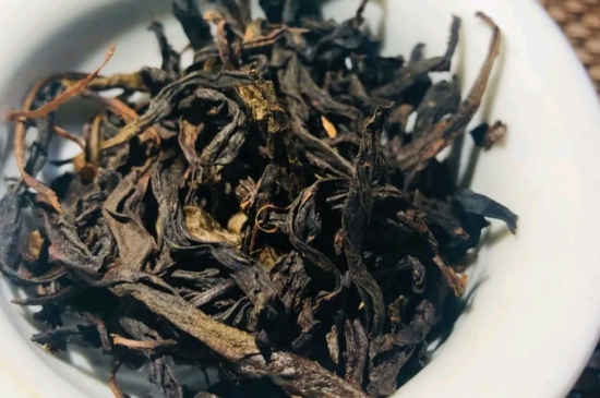 長期喝巖茶會上火嗎？巖茶這樣喝了容易上火！