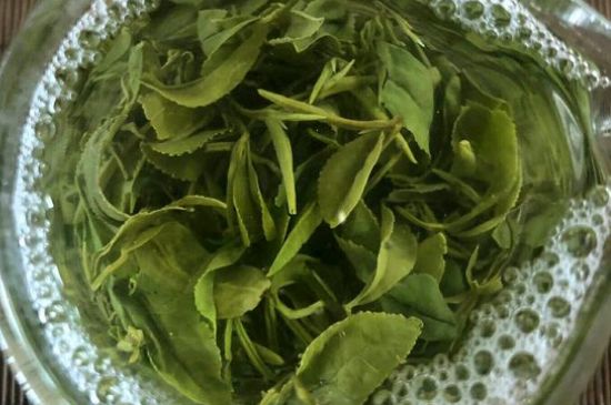 綠茶放了三年還能喝嗎，綠茶放久了喝了會怎樣