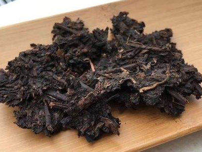 黑茶的功效與作用，長期喝黑茶有什么功效？