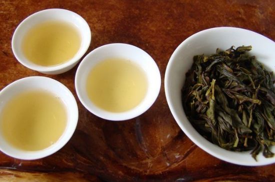 鳳凰單樅茶最貴的香型是哪個(gè)，蜜蘭香單樅的價(jià)格最貴