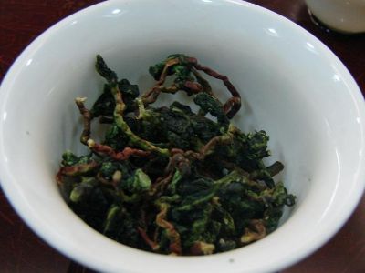 鐵觀音毛茶茶?？梢耘菟葐?，鐵觀音帶梗是不是好茶？