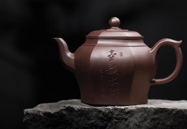 紫砂壺哪個地方最出名，什么樣的紫砂壺最好