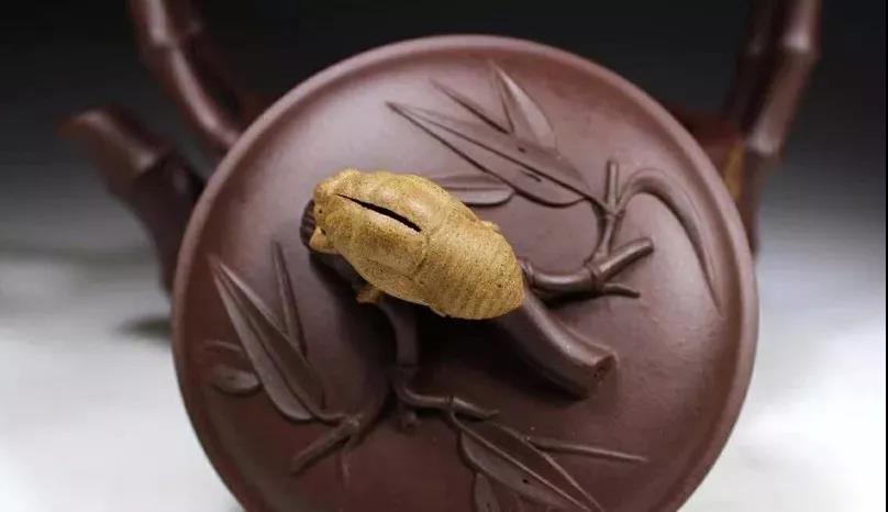 10種最美花器提梁壺，精美別致雕花紫砂壺!