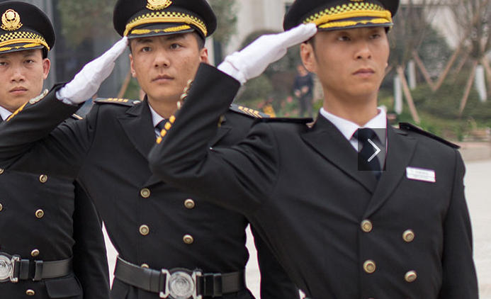 銀行保安如何應(yīng)對突發(fā)安全事件？需與哪些團(tuán)隊(duì)協(xié)作？